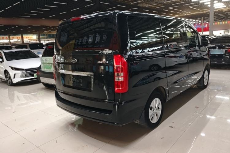 Used JAC Refine M3 2022 1.8L 7-seat Standard Edition

