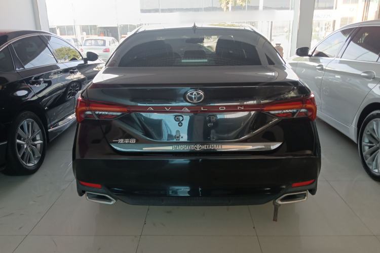 Used Toyota Avalon 2022 2.0L Luxury Edition