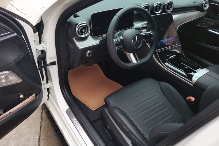 Used Mercedes-Benz C-Class 2023 Second Facelift C 260 L Starry Night Sports Edition
