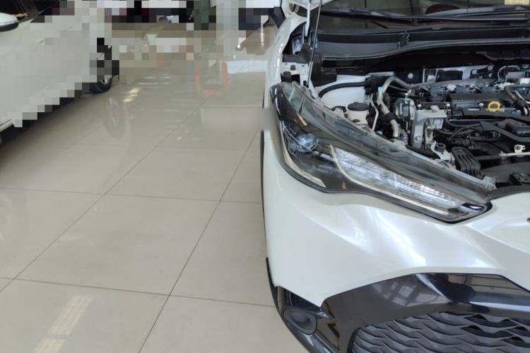 Used Toyota FRONTLANDER 2024 2.0L CVT Elite Edition Right Front Headlight