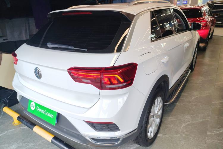 Used Volkswagen T-ROC 2020 280TSI DSG Two-Wheel-Drive Elite Version Rear Right 45 Deg