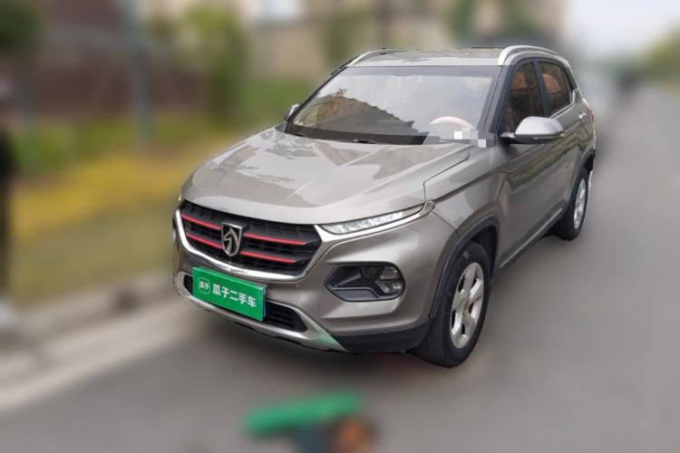 Used Baojun 510 2017 1.5L Automatic Fashion Model