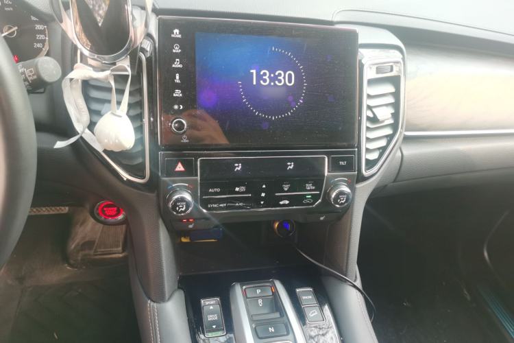 Used Honda UR-V 2020 370TURBO Two-Wheel Drive Luxury Edition
