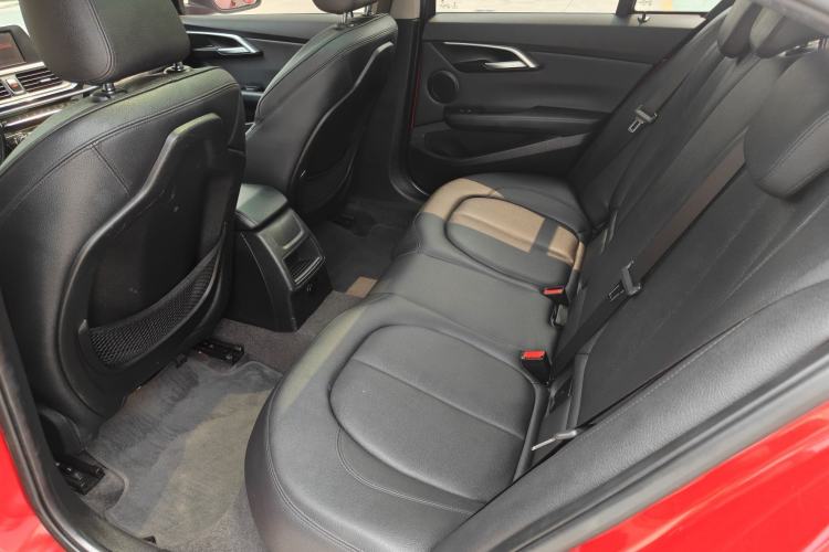 Used BMW 1 Series 2018 118i Sport Edition Interior 6