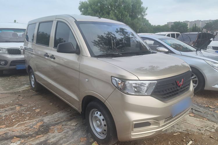 Used Wuling Hongguang V 2022 1.5L Jingqu Version Hydraulic Power Steering LAR