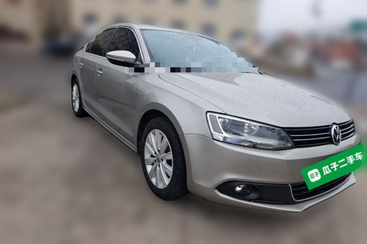 Used Volkswagen Sagitar 2014 Revised Version 1.6L Automatic Comfort Edition Front Right 45 Deg