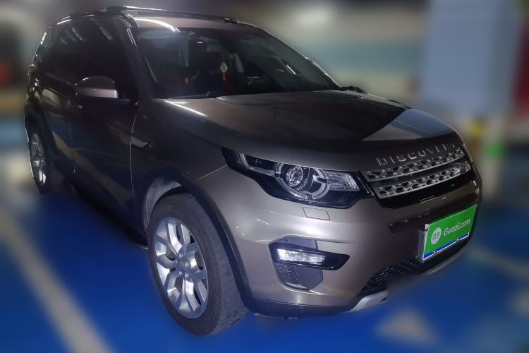 Used Land Rover Discovery Sport 2016 2.0T HSE Front Right 45 Deg