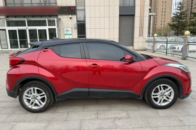Used Toyota C-HR 2022 2.0L Comfort Edition Exterior 2