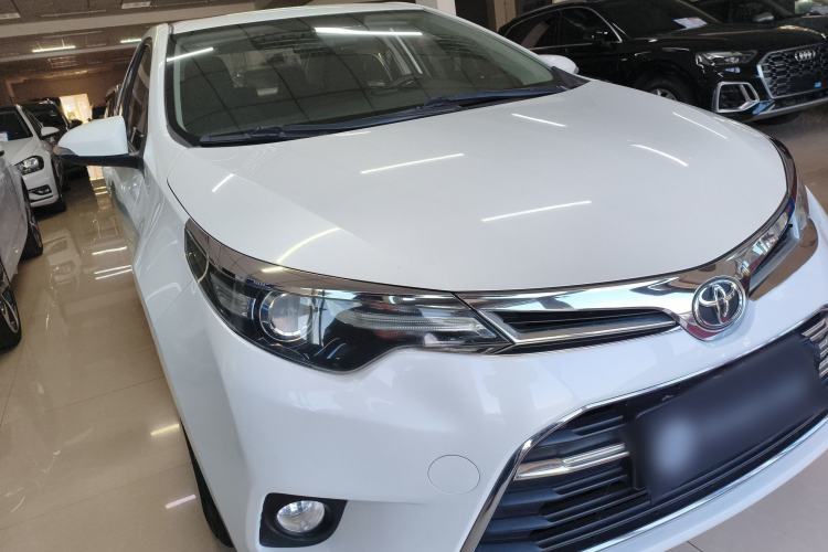 Used Toyota Levin 2016 1.6G CVT Elite Edition Front Right 45 Deg