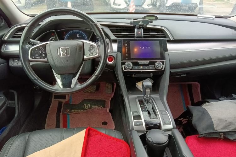 Used Honda Civic 2016 220TURBO CVT Prestige Edition
