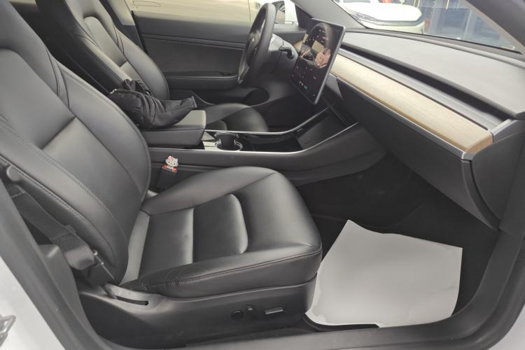 Used Tesla Model 3 2020 Long-Range Rear-Wheel-Drive Version