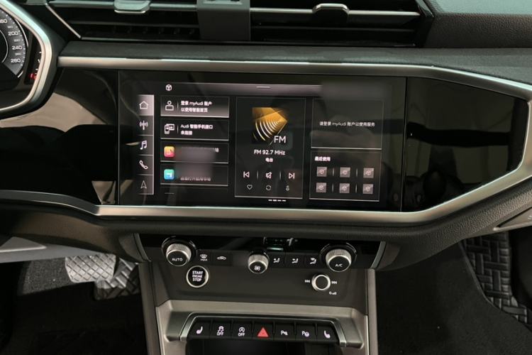 Used Audi Q3 2022 35 TFSI Fashion Dynamic Model
