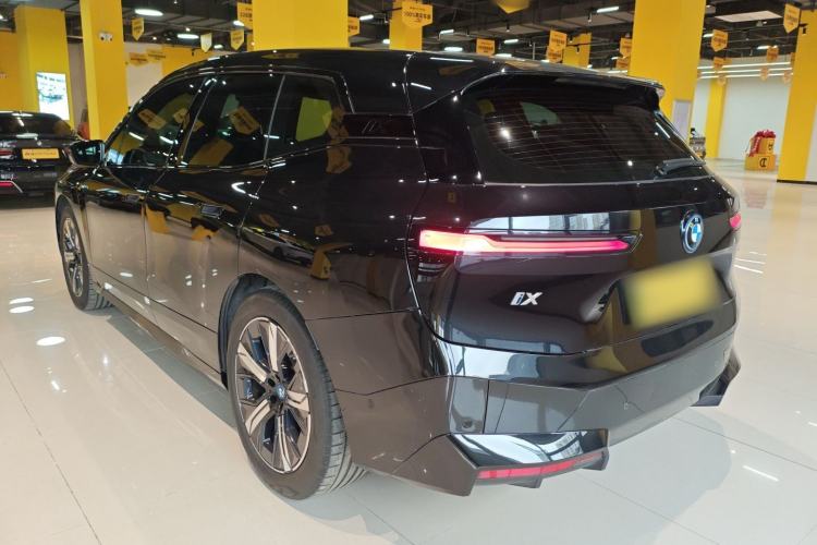 Used BMW iX 2022 xDrive40 Exterior 2