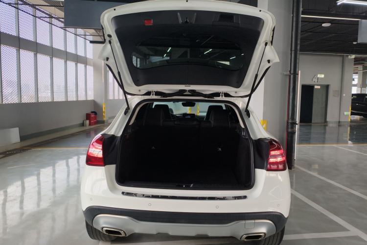 Used Mercedes-Benz GLA 2019 GLA 200 Dynamic Edition Trunk