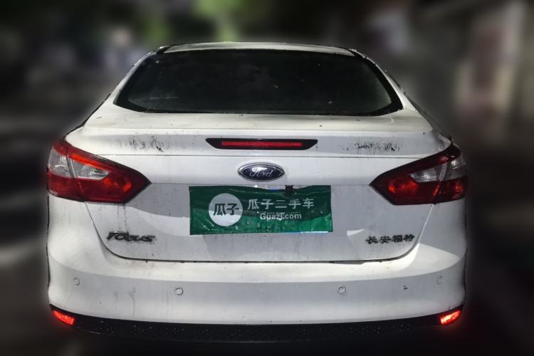 Used Ford Focus 2012 Sedan 1.6L Manual Comfort Model
