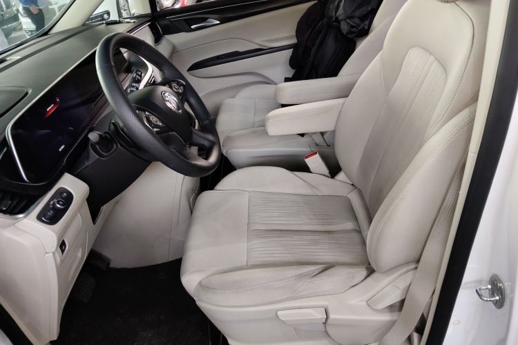 Used Buick GL8 2021 ES Landtrek 653T Comfort Edition