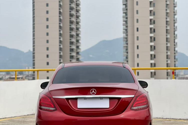 Used Mercedes-Benz C-Class 2017 Restyled C 200 Sport Edition Exterior 5