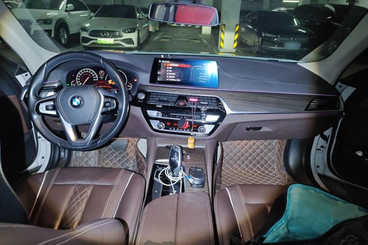 Used BMW 5 Series 2019 530Li Leading Model Luxury Package
