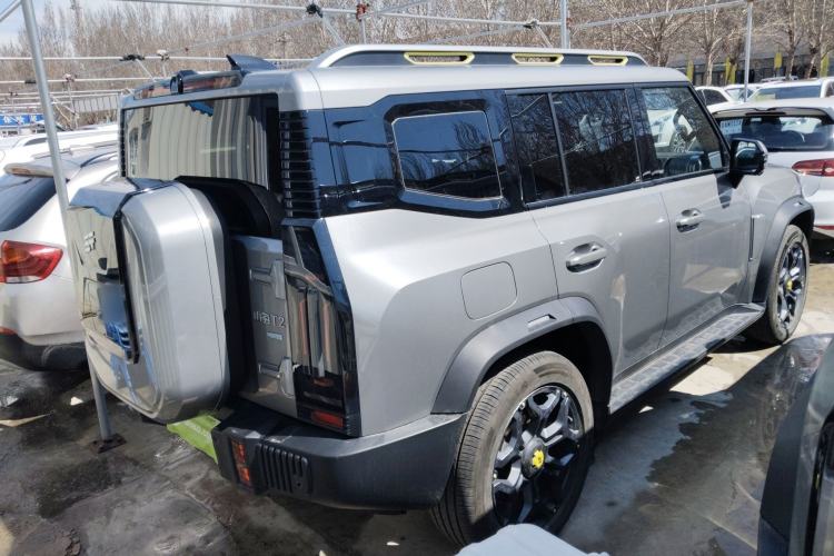 Used JETOUR Shanhai Traveler C-DM 2024 C-DM 208KM Mountain & Wilderness Edition Rear Right 45 Deg