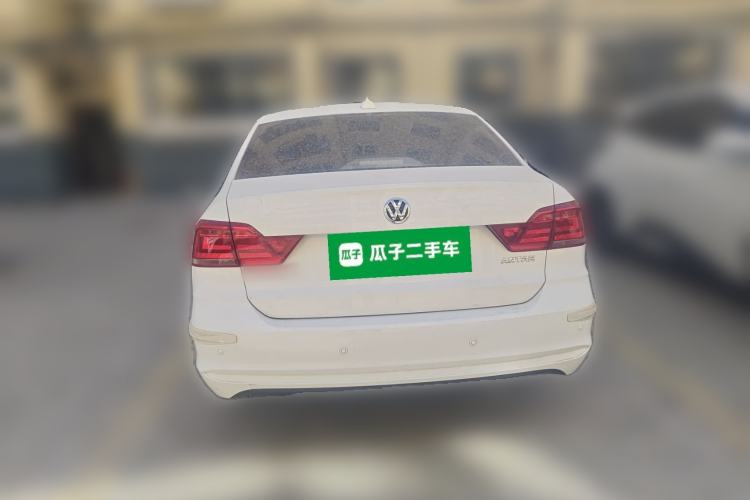 Used Volkswagen Santana 2016 1.6L Manual Fashion Edition Rear