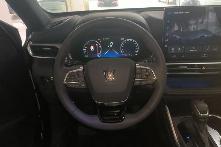 Used Toyota Crown Kluger 2026 Model 2.5L HEV All-Wheel-Drive Luxury Edition Steering Wheel