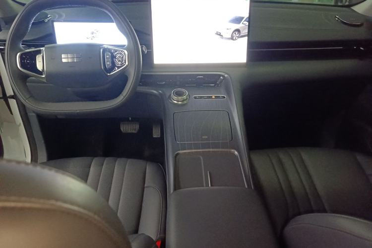 Used Geely Galaxy E5 2024 530km Long-Range Version Center Console