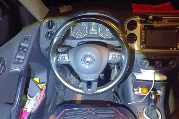 Used Volkswagen Tiguan L 2013 1.8TSI Automatic Two-Wheel Drive Trend Edition