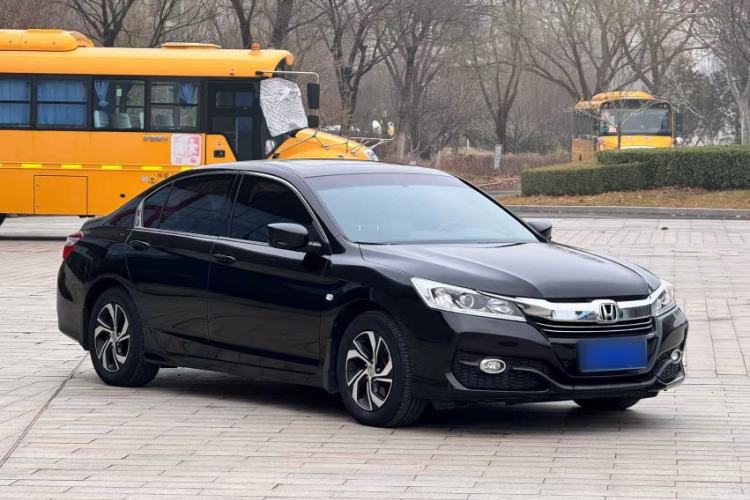 Used Honda Accord 2016 2.0L Comfort Edition
