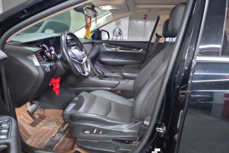 Used Cadillac XT5 2016 28T Four-Wheel Drive Luxury Model
