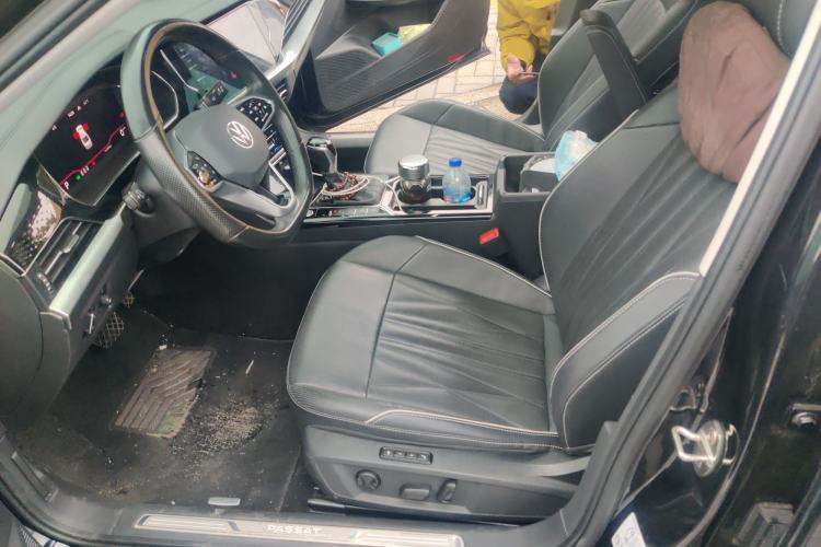 Used Volkswagen Passat 2022 380TSI Flagship Edition