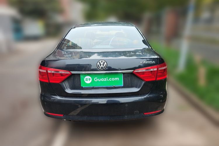 Used Volkswagen Lavida 2013 Restyled Classic 1.6L Manual Comfort Edition Rear