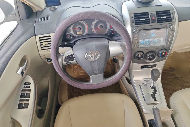 Used Toyota Corolla 2013 Special Edition 1.6L Automatic Cool GL Model Steering Wheel