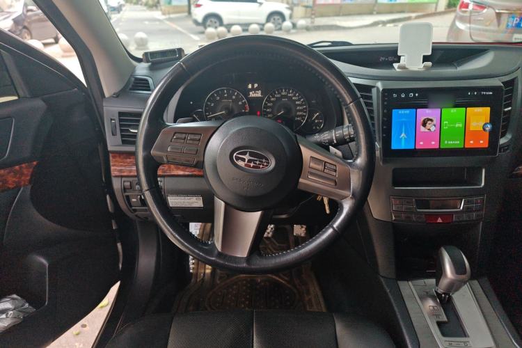 Used Subaru Outback 2011 2.5i Luxury Navigation Edition Steering Wheel