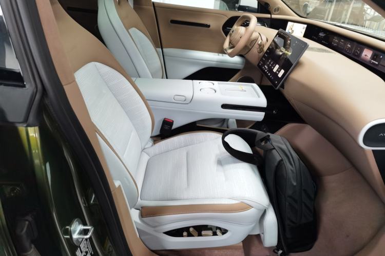 Used Avatr 07 2024 Ultra Range-Extended Four-Wheel Drive
