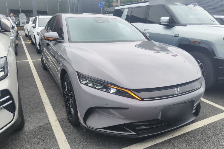 Used BYD Han 2025 DM-i 125KM Prestige Model