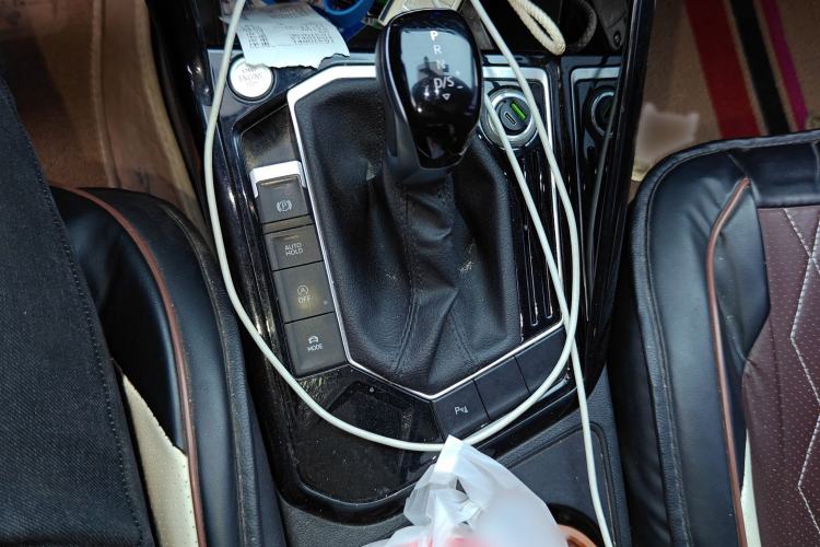 Used Volkswagen Tayron X 2020 330TSI Two-Wheel Drive Luxury Smart Connectivity Version