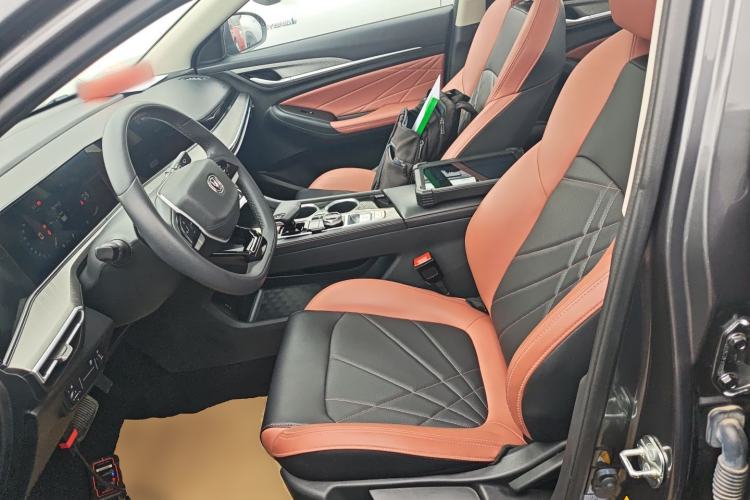 Used CHANGAN Eado 2023 Changan Edition PLUS Blue Whale NE 1.4T GDI DCT Prestige Version Left Front Seat