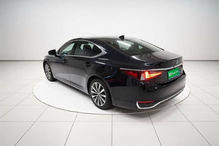 Used Lexus ES 2020 200 Excellence Edition