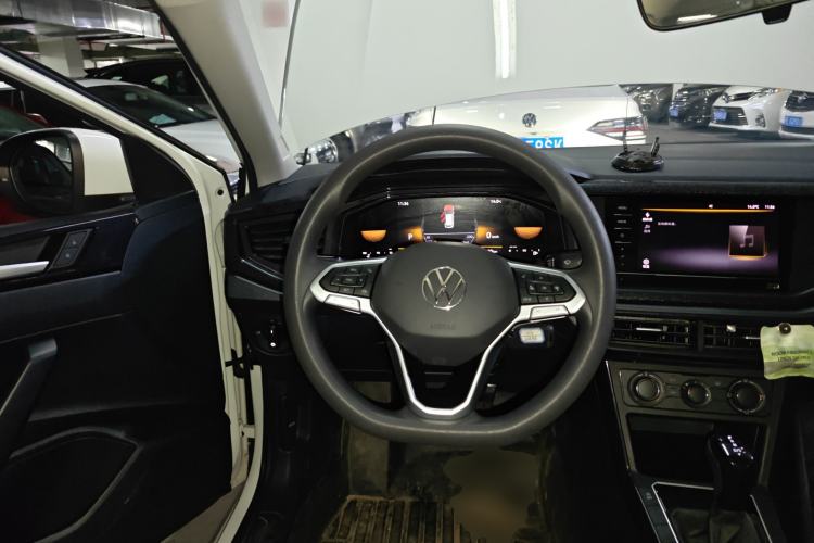 Used Volkswagen Lavida 2023 New Sharp 1.5L Automatic Excellent New Edition