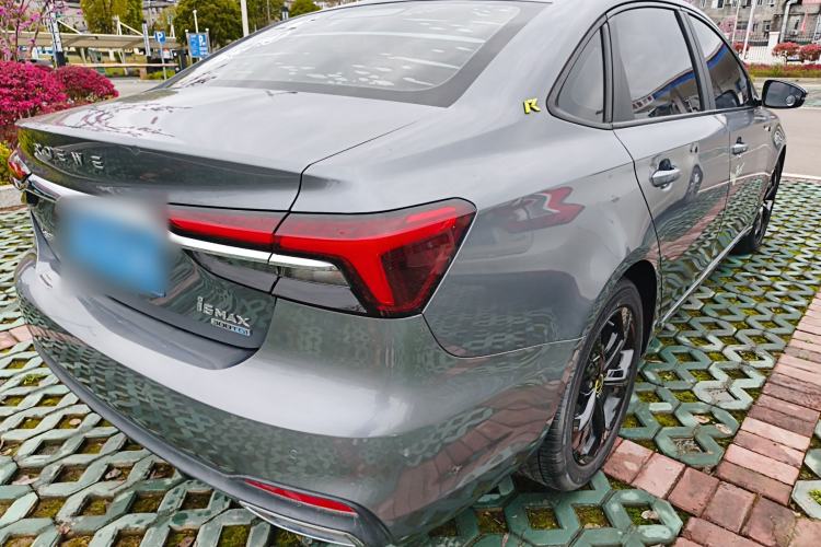 Used Roewe i6 MAX 2020 300TGI Automatic Sporty Cool Edition Rear Right 45 Deg