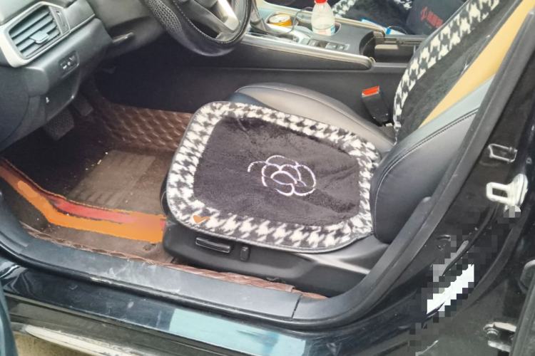 Used Honda Accord 2018 260TURBO Elite Edition China V Left Front Seat