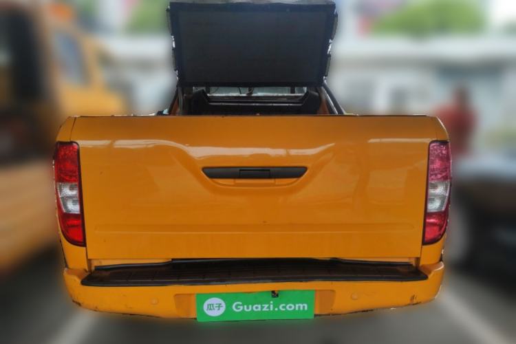 Used JMC Yuhu 5 2019 2.0T Diesel Manual Two-Wheel Drive Enhanced Version China VI Standard Long Wheelbase