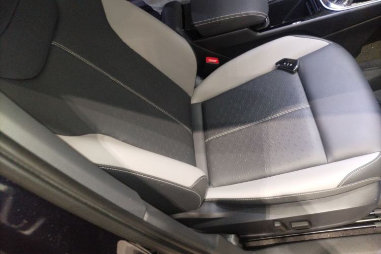 Used Volkswagen ID.4 CROZZ 2026 Model Pure Enjoyment Edition PURE