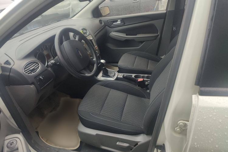 Used Ford Focus 2013 Hatchback Classic 1.8L Manual Base Model