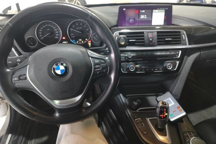 Used BMW 3 Series 2019 320Li Fashion Model

