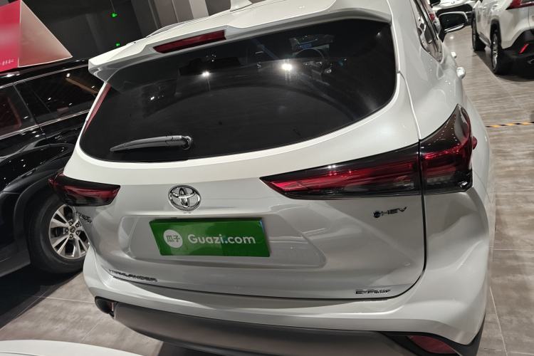 Used Toyota Highlander 2026 Model 2.5L Intelligent Electric Hybrid Dual-Engine All-Wheel-Drive Luxury Edition 7-seater
