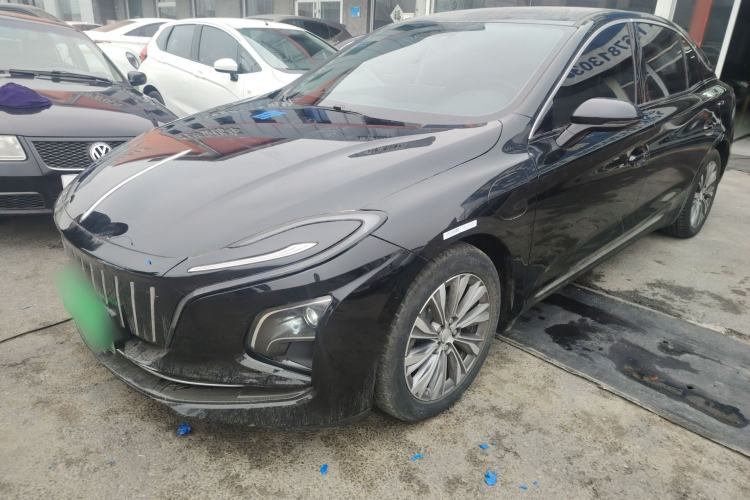 Used Hongqi E-QM5 2022 431 km Charge & Enjoy Edition