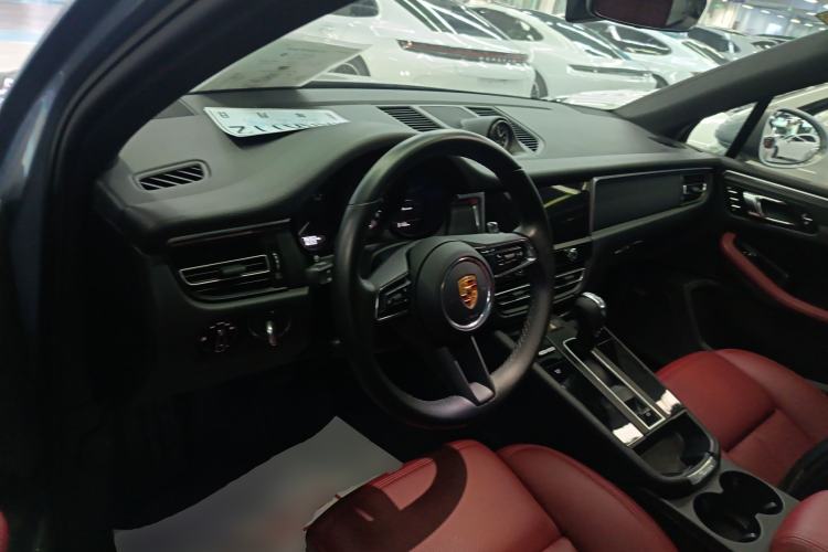 Used Porsche Macan 2022 Macan 2.0T