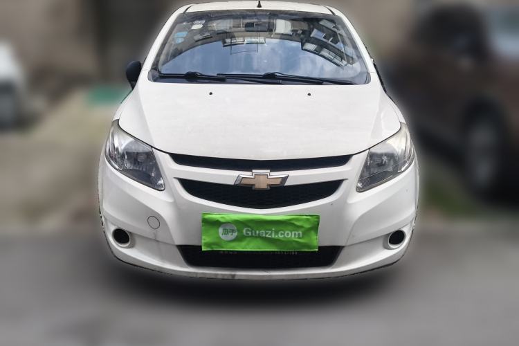 Used Chevrolet Sail 2013 Sedan 1.2L Manual Fashionable Happiness Edition
