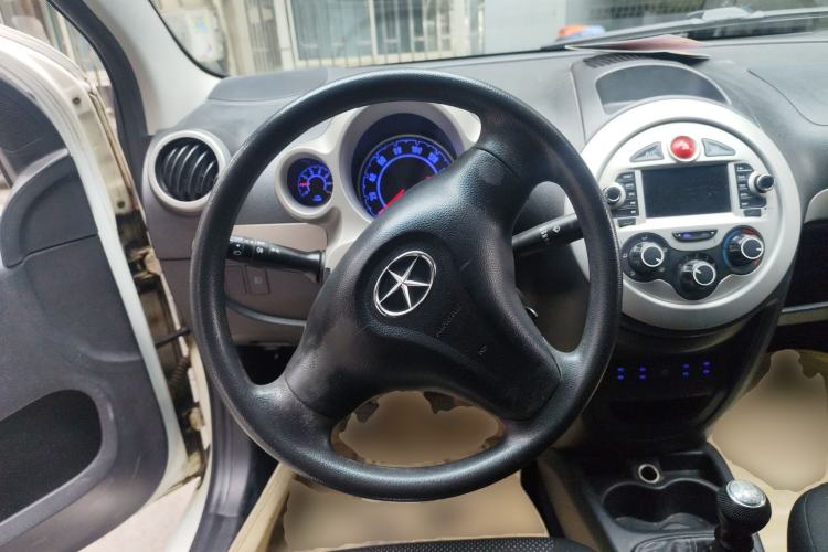 Used JAC Group Yueyue 2012 CROSS 1.0L Luxury Model
